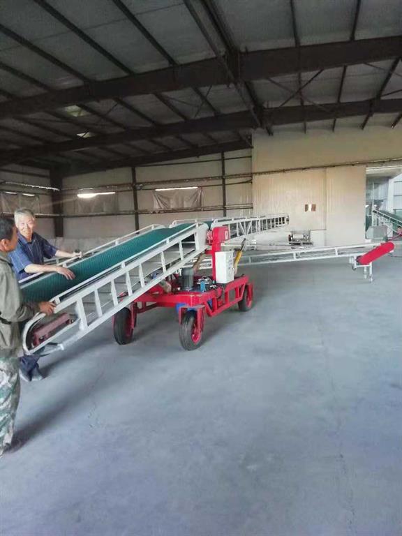 裝車(chē)輸送機